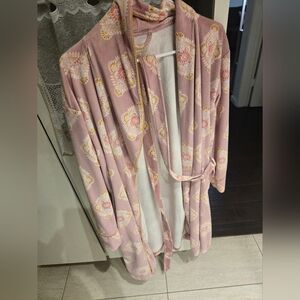 World market robe